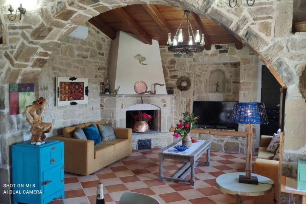 Stonehouse Olivelia - Afrathias Beach Τυμπάκι Εξωτερικό φωτογραφία