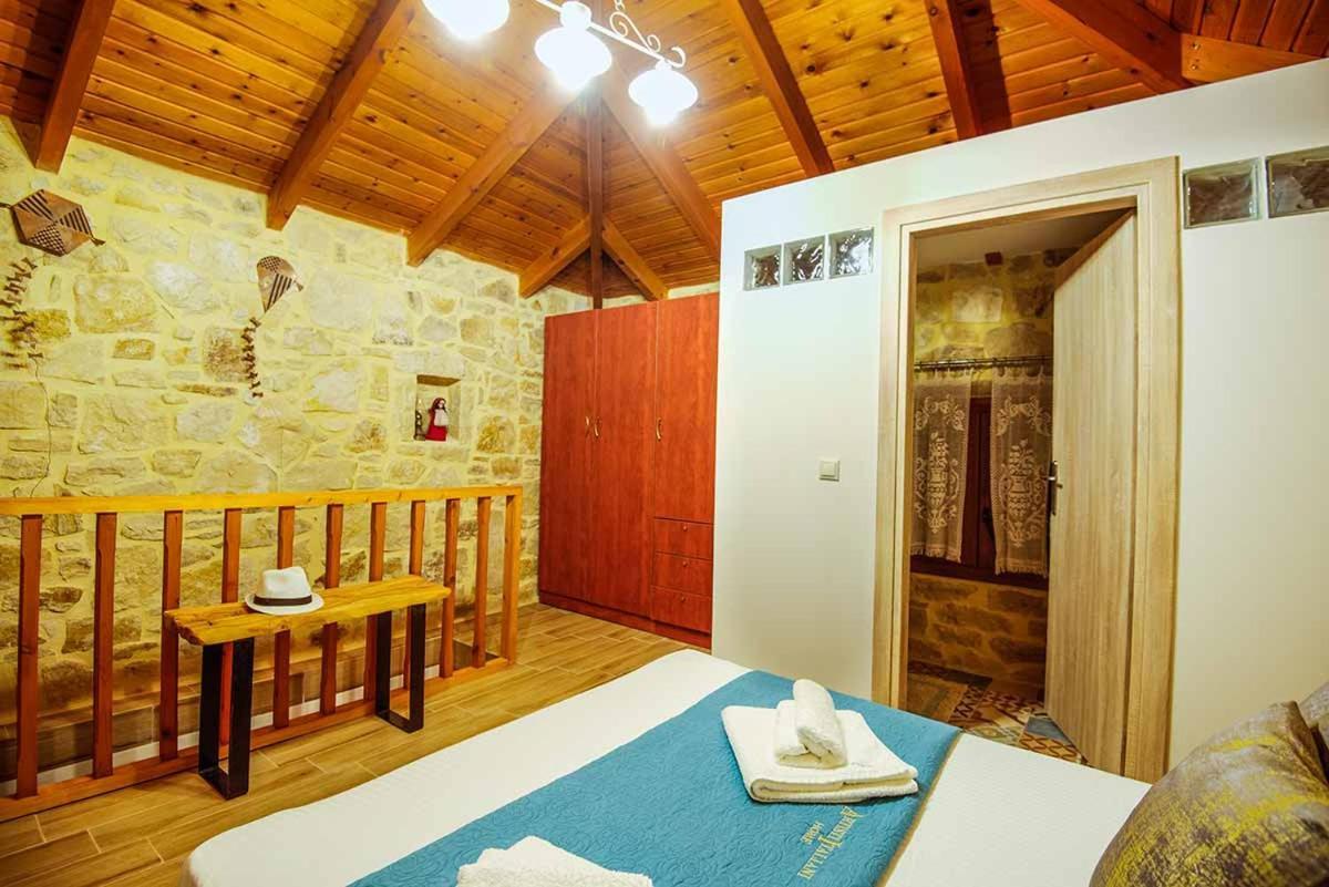 Stonehouse Olivelia - Afrathias Beach Τυμπάκι Εξωτερικό φωτογραφία