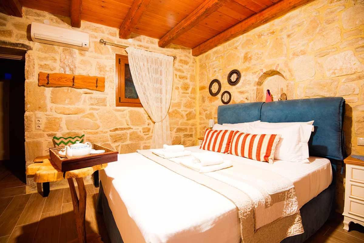 Stonehouse Olivelia - Afrathias Beach Τυμπάκι Εξωτερικό φωτογραφία
